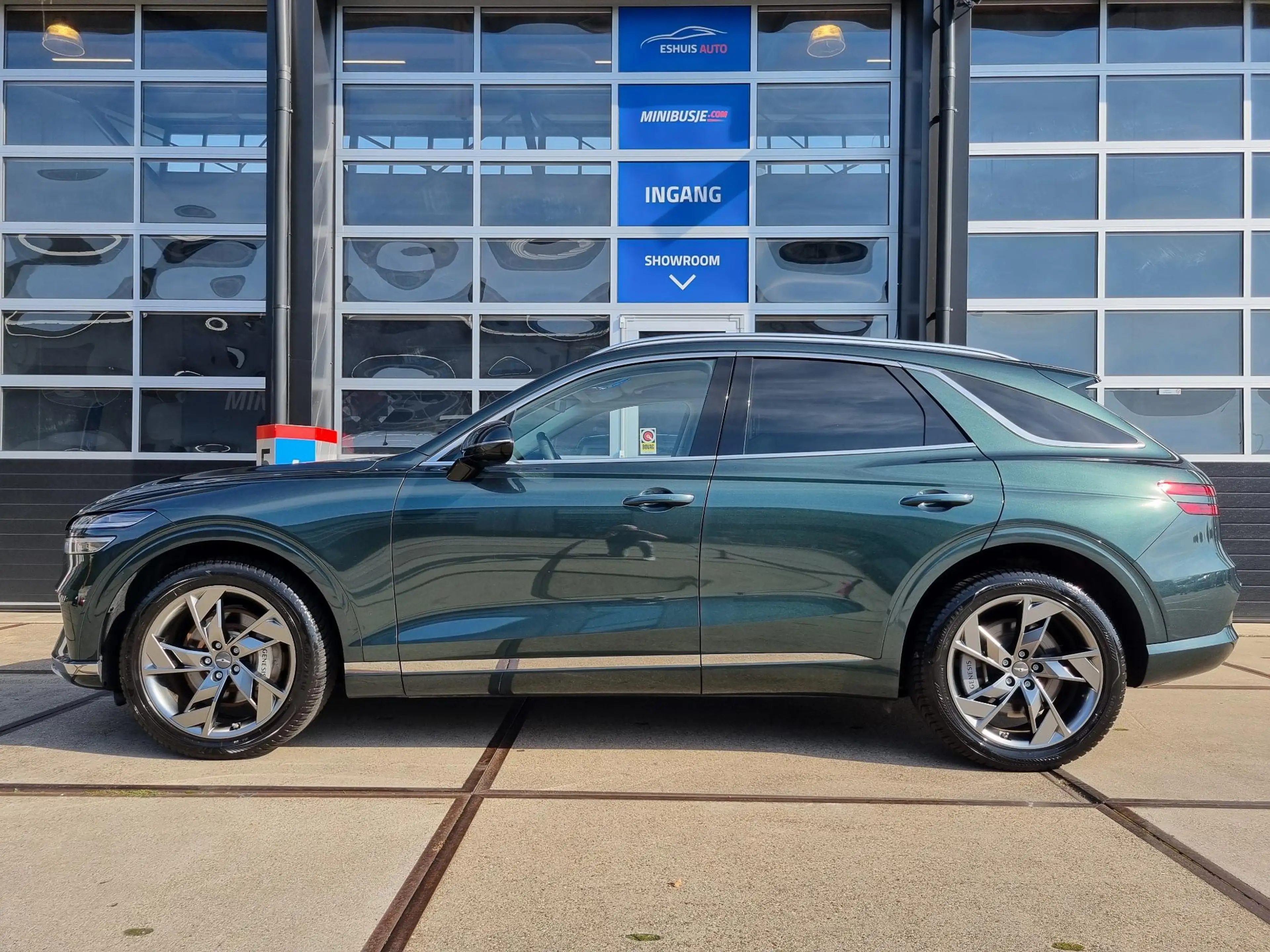 Hyundai Genesis Electrified GV70 AWD Sport 490pk Dual Motor / NAPP — photo 4