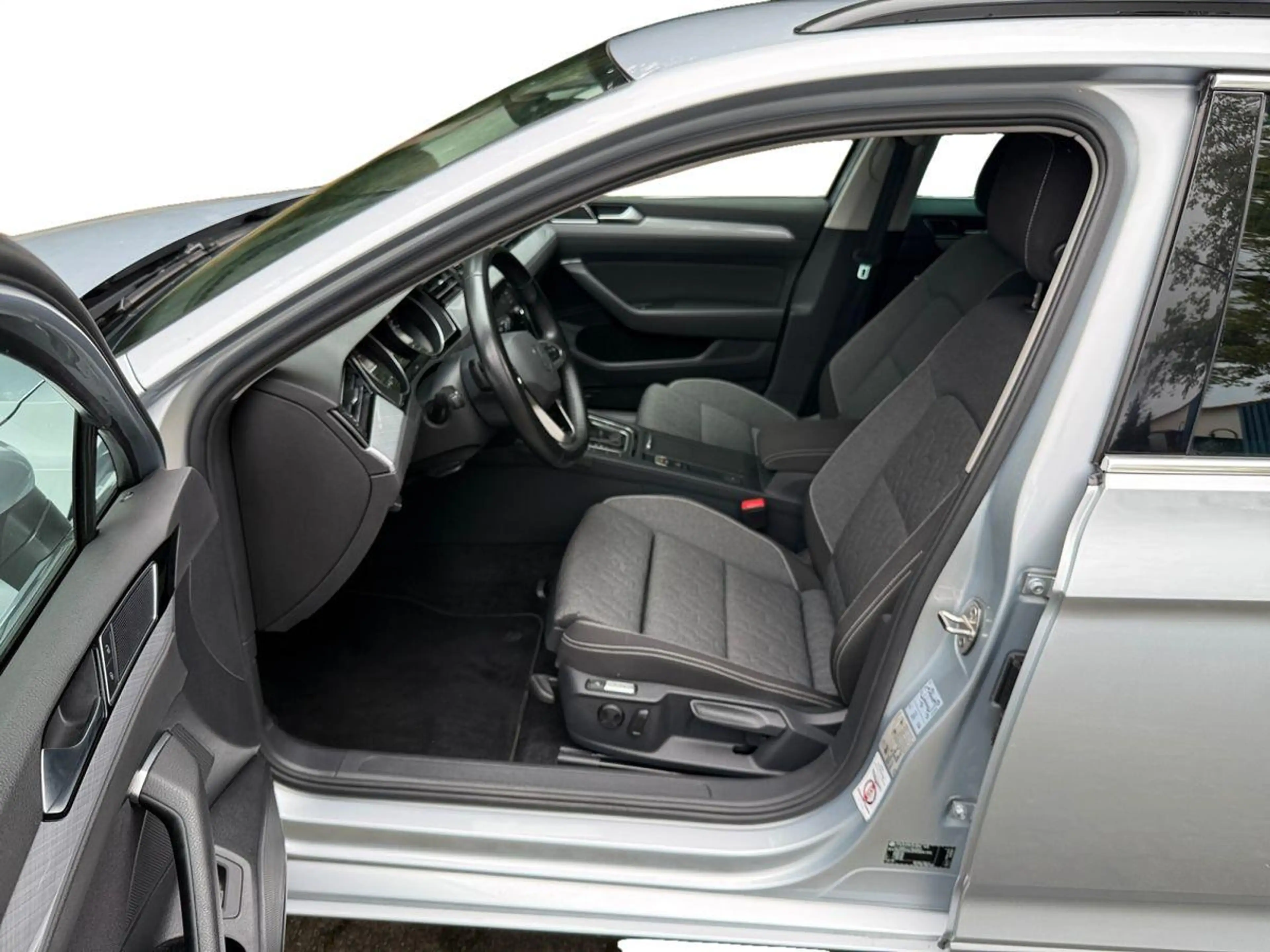 Volkswagen Passat Variant Business 2.0 TDI Android Auto Met — photo 6