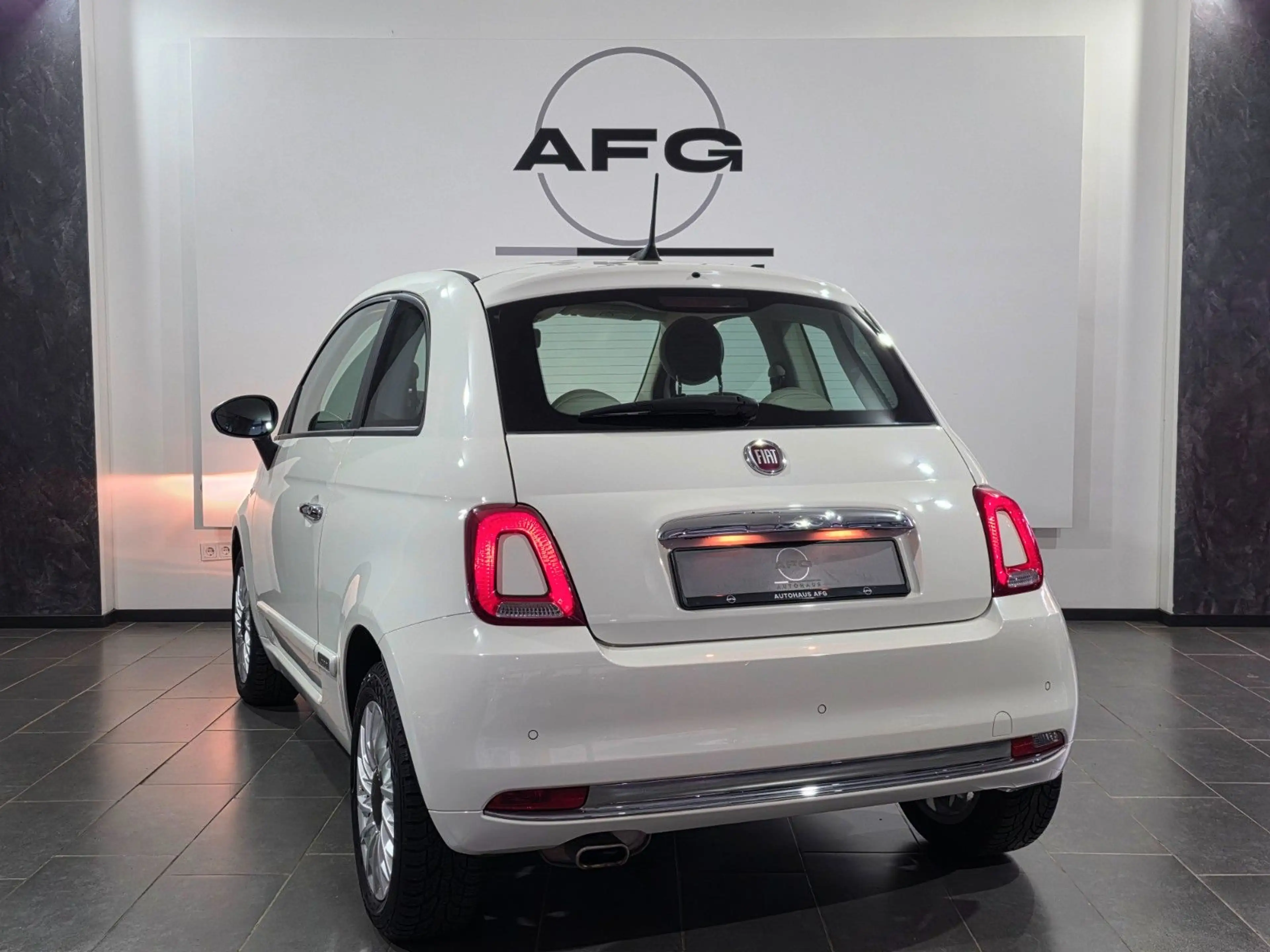 Fiat 500 *AUTOMATIK*CARPLAY* — photo 7