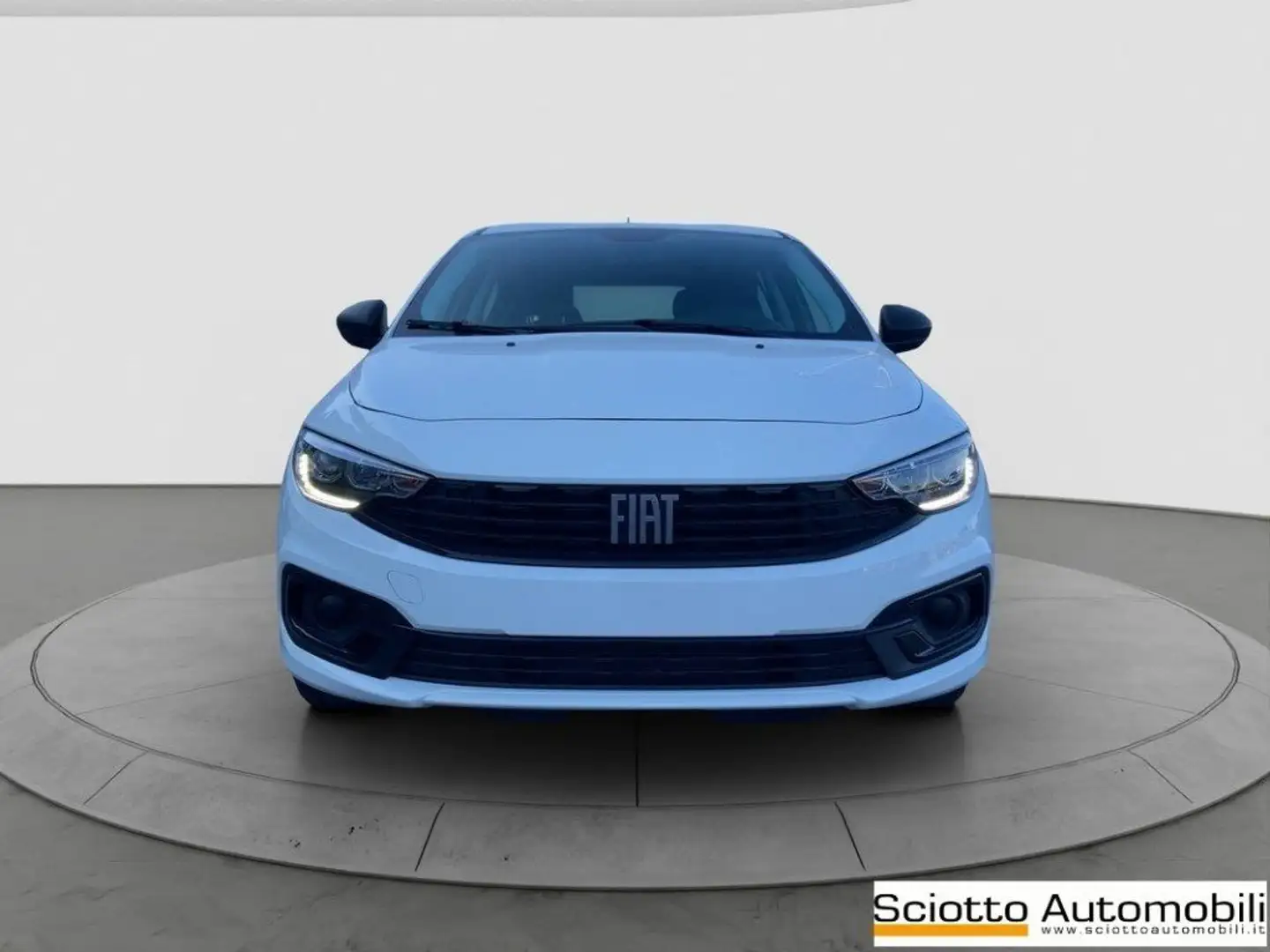 Fiat Tipo 1.5 Hybrid DCT 5 porte Blanc - 1