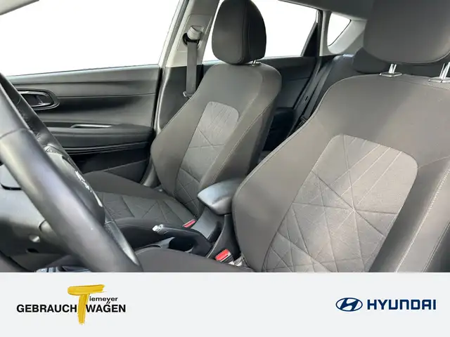 Hyundai Bayon view 10