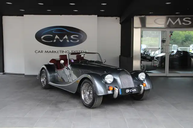 Morgan Roadster 3.7 V6 286CV