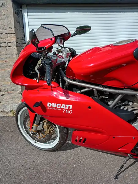Ducati 750 SS - foto 2