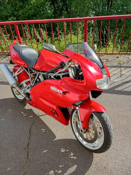 Ducati 750 SS - foto 8