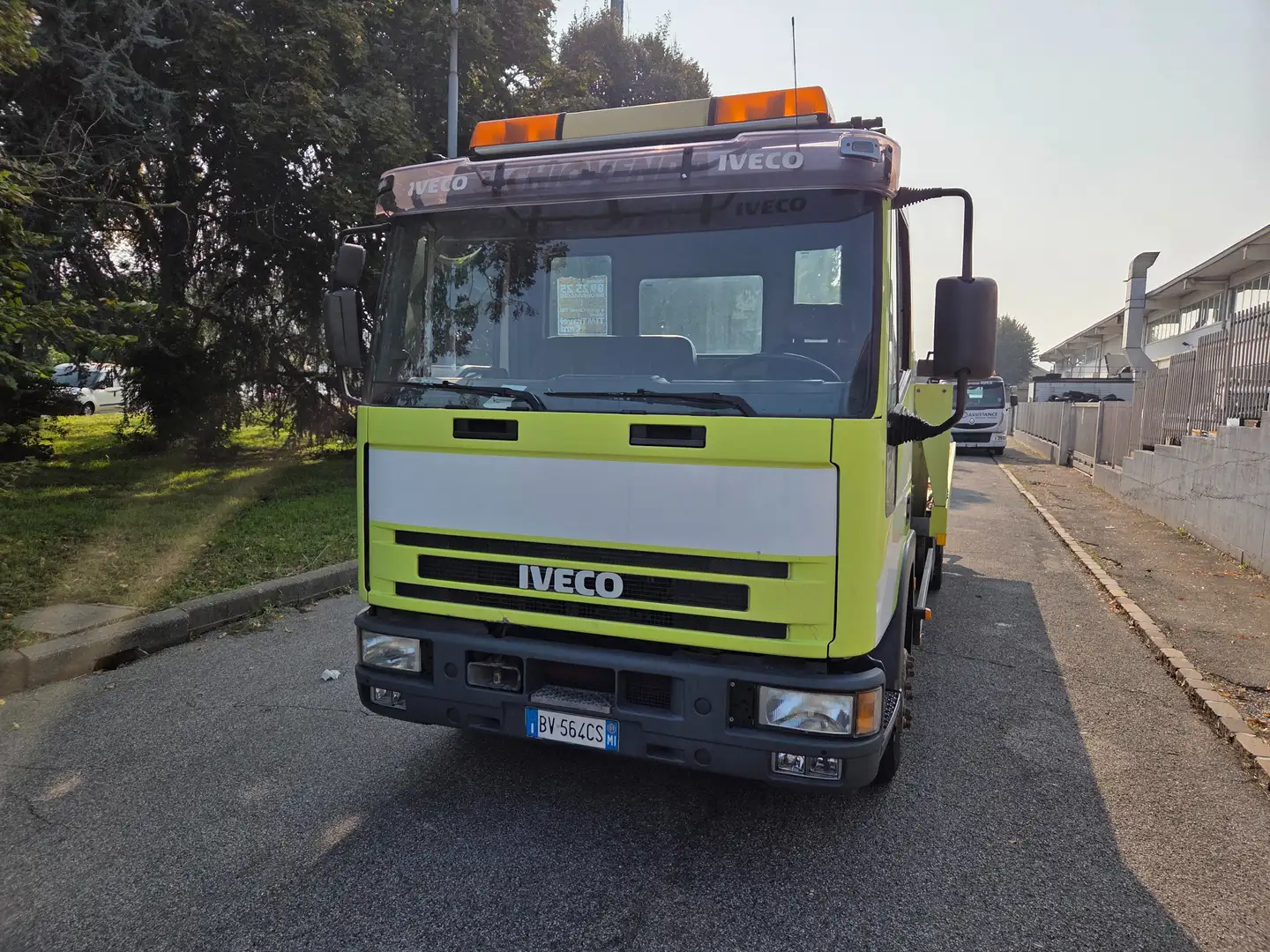 Iveco EUROCARGO 110EL21 Giallo - 2