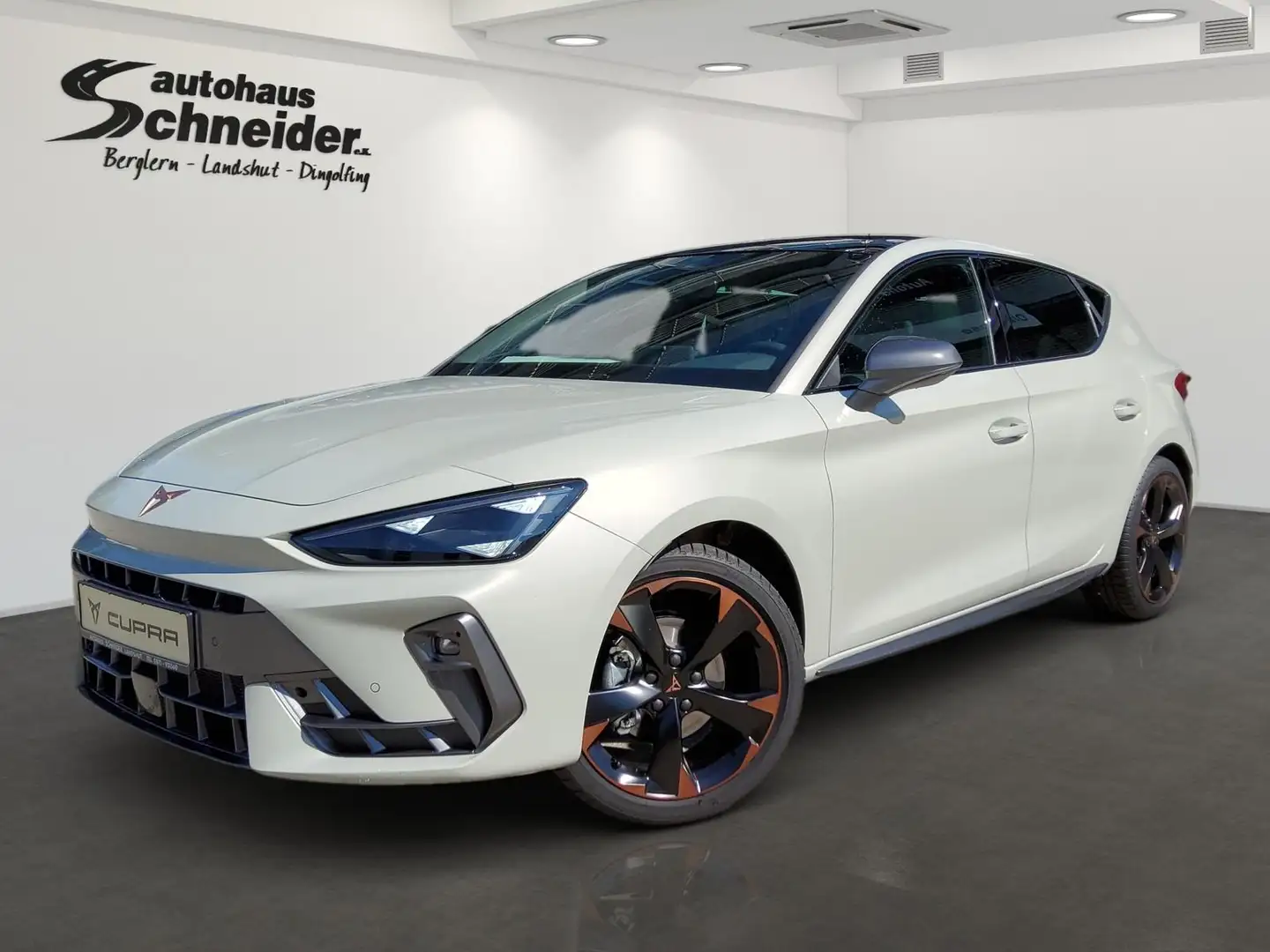 CUPRA Leon 1.5 eTSI 7DSG AHK/MATRIX/PANO/SENNHEISER Gris - 2