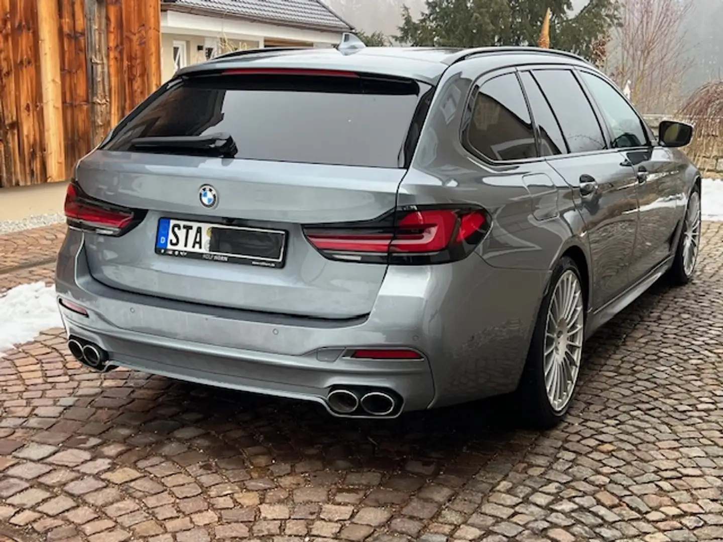 Alpina B5 B5 Biturbo Touring Switch-Tronic Allrad Grau - 2