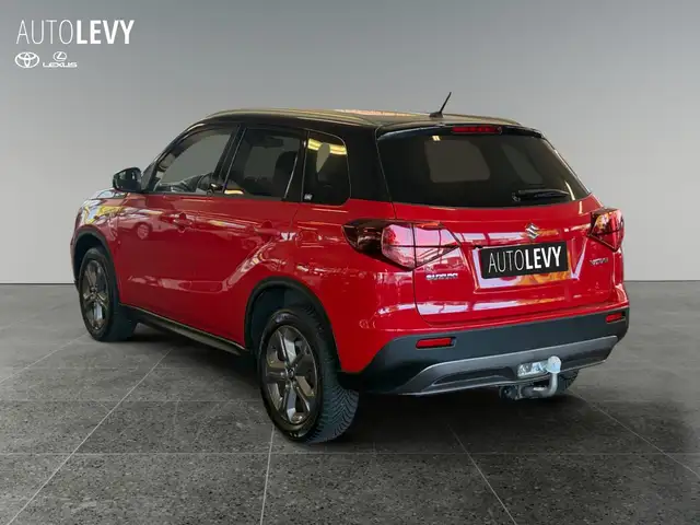 Suzuki Vitara view 4