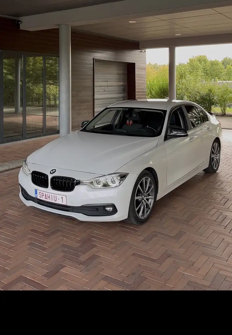 BMW 320 Gran Turismo d - 1