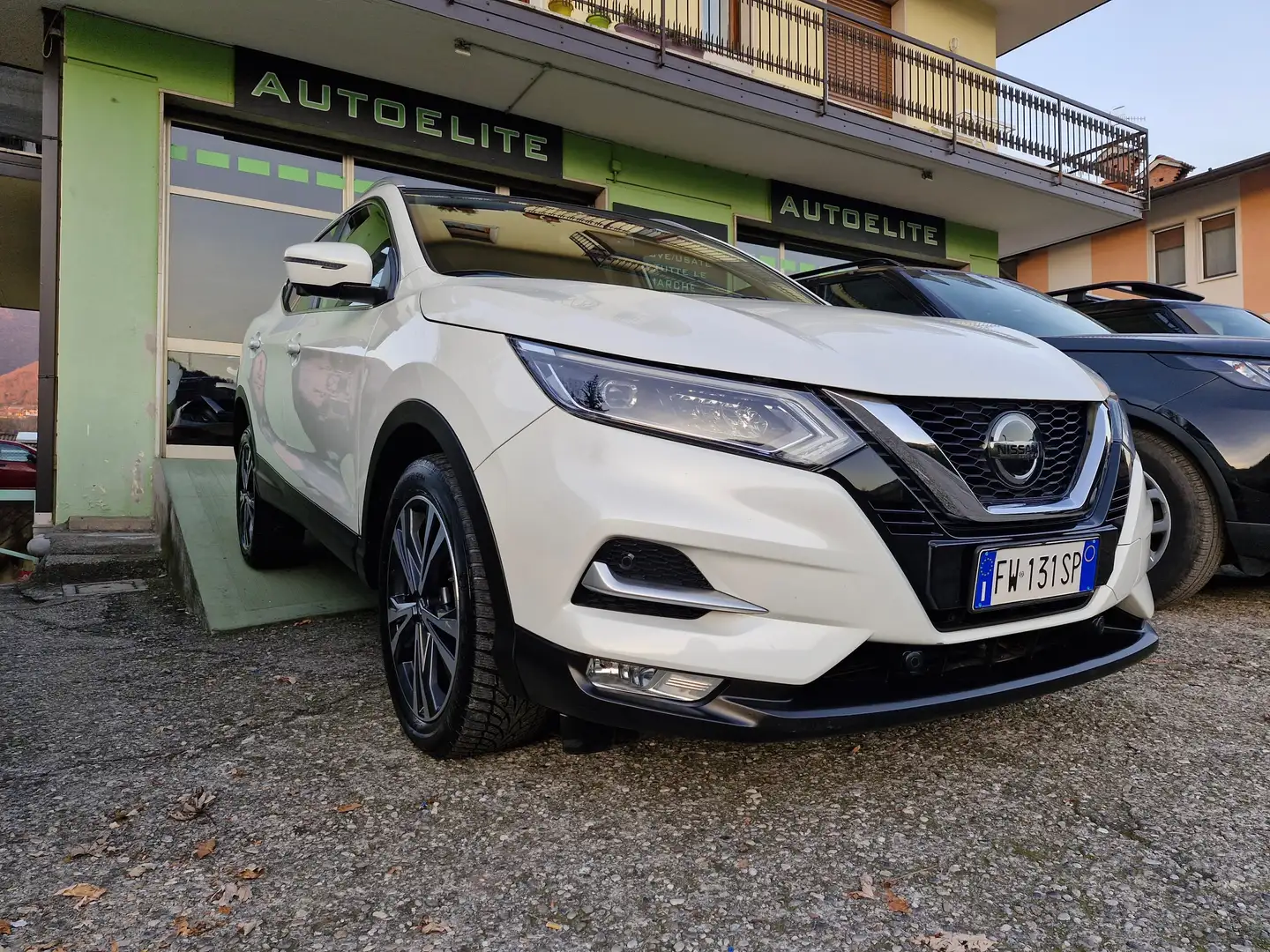 Nissan Qashqai 1.7 dci Tekna 4wd 150cv Auto Unico Proprietario Blanc - 1