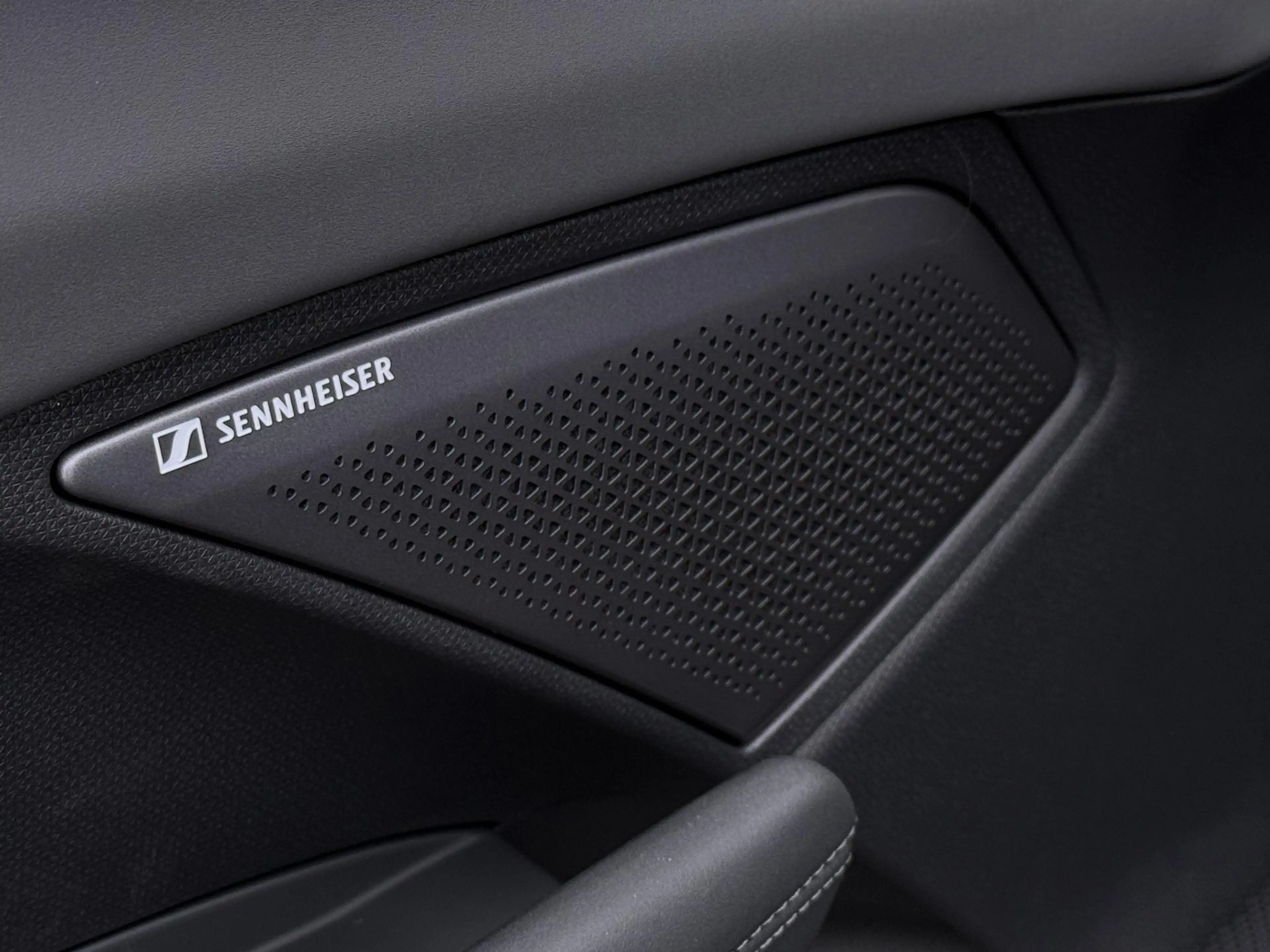 CUPRA Terramar 1.5 TSI e-Hybrid VZ 272 PK | Pano dak | Trekhaak | — photo 9