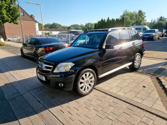 Mercedes-Benz GLK 280 4Matic*PANO*LEDER*XENON*AHK*