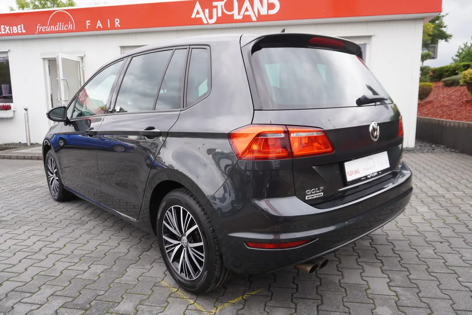 Volkswagen Golf Sportsvan VII 1.4 16V TSI AHK Standheizung Schwarz - 2