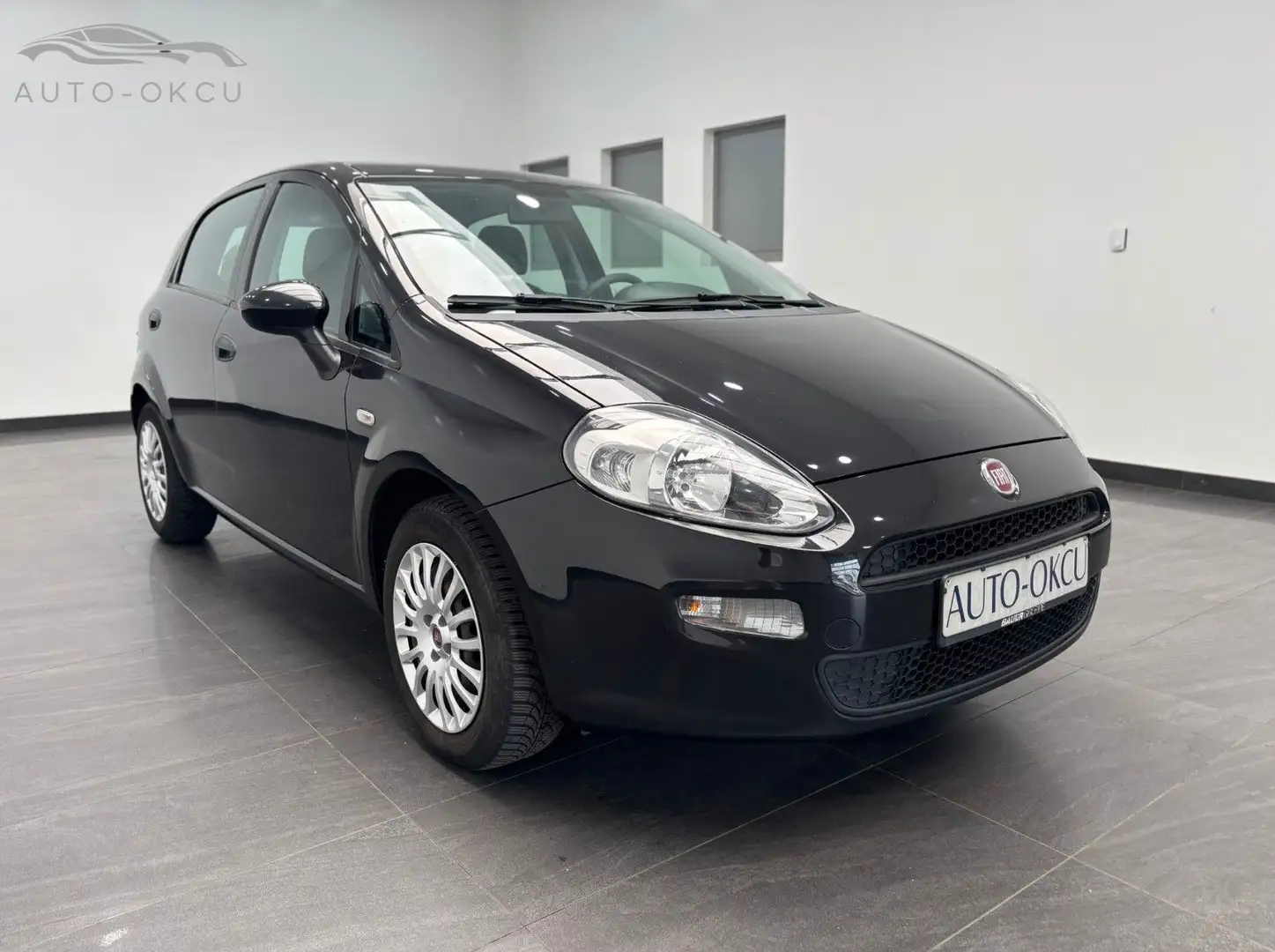 Fiat Punto 1.2 MYSTYLE KLIMA/ALU/PDC/5 TÜRIG/HU:05/26 Noir - 2