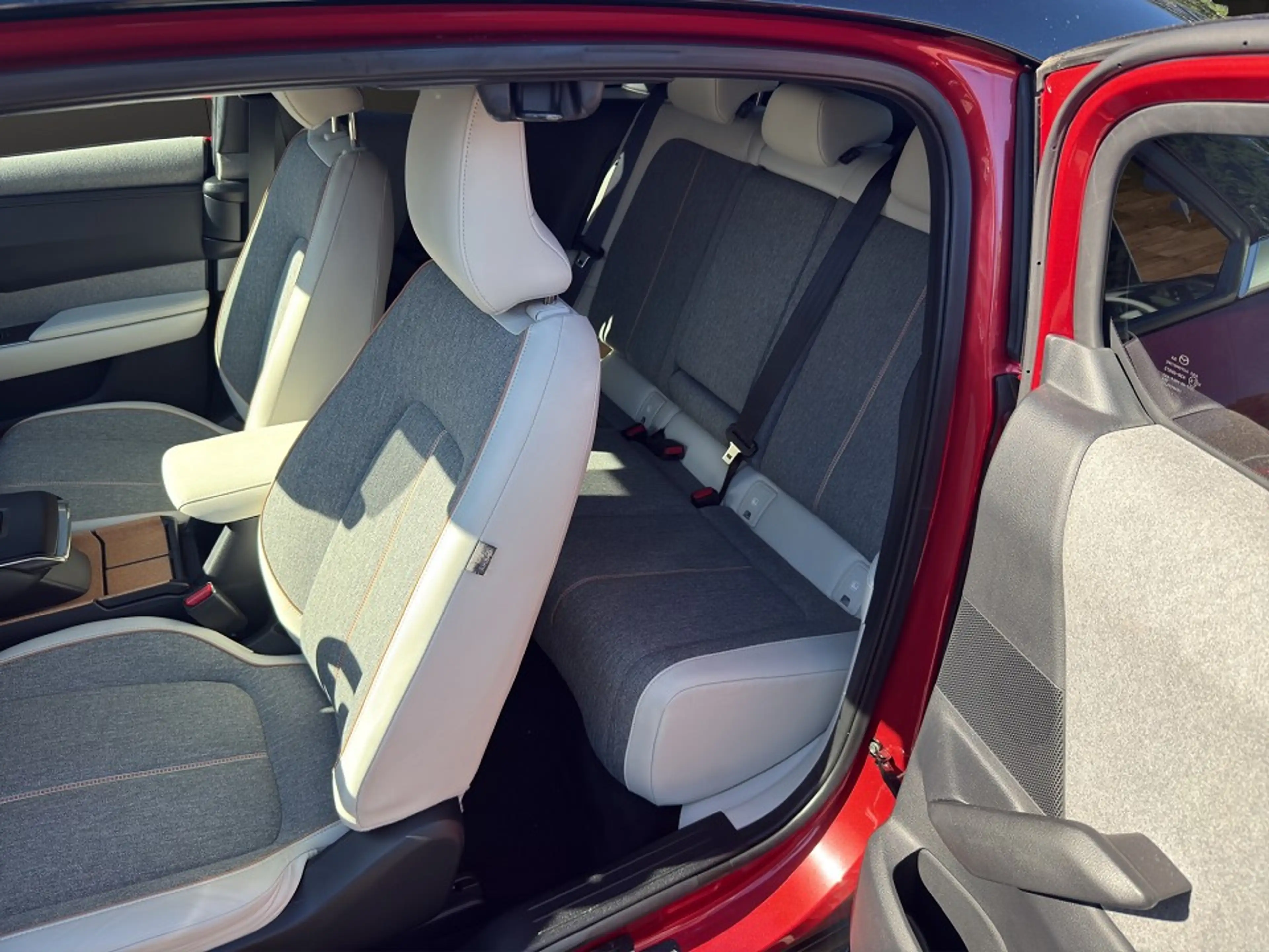 Mazda MX-30 35,5 kWh 145PS AdVantage MC+ ACAA+KAMERA+KLIMA+NAV — photo 9