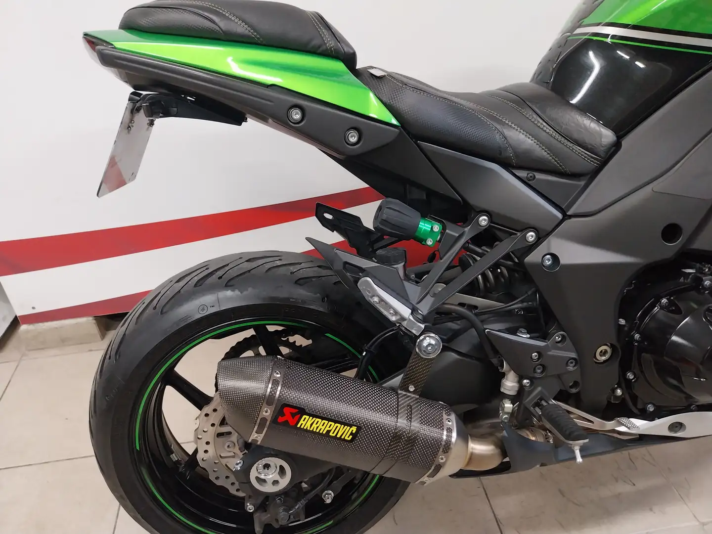 Kawasaki Z1000 SX Vert - 2