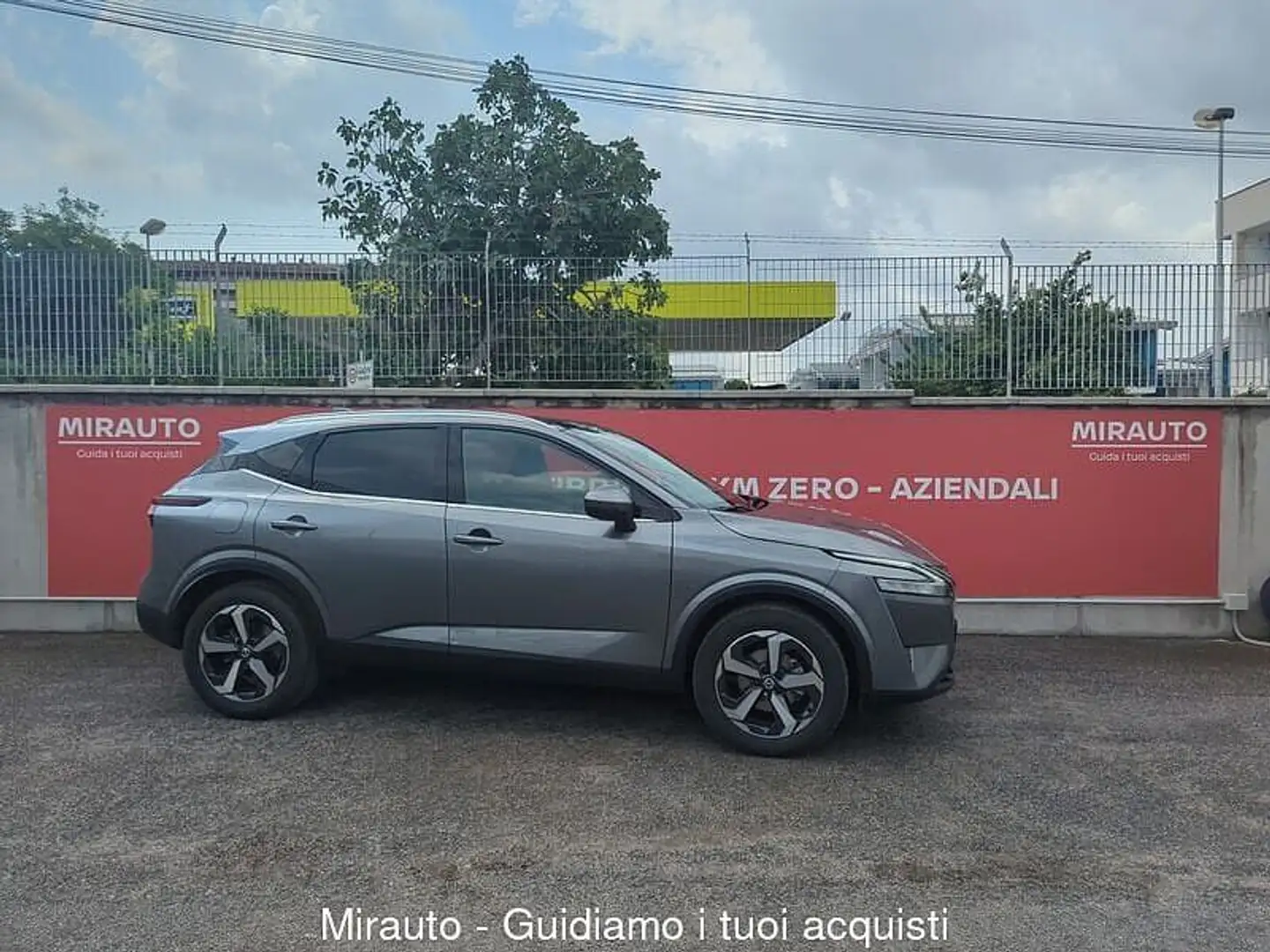 Nissan Qashqai 3ª serie Qashqai MHEV 140 CV Premiere Edition Grigio - 1