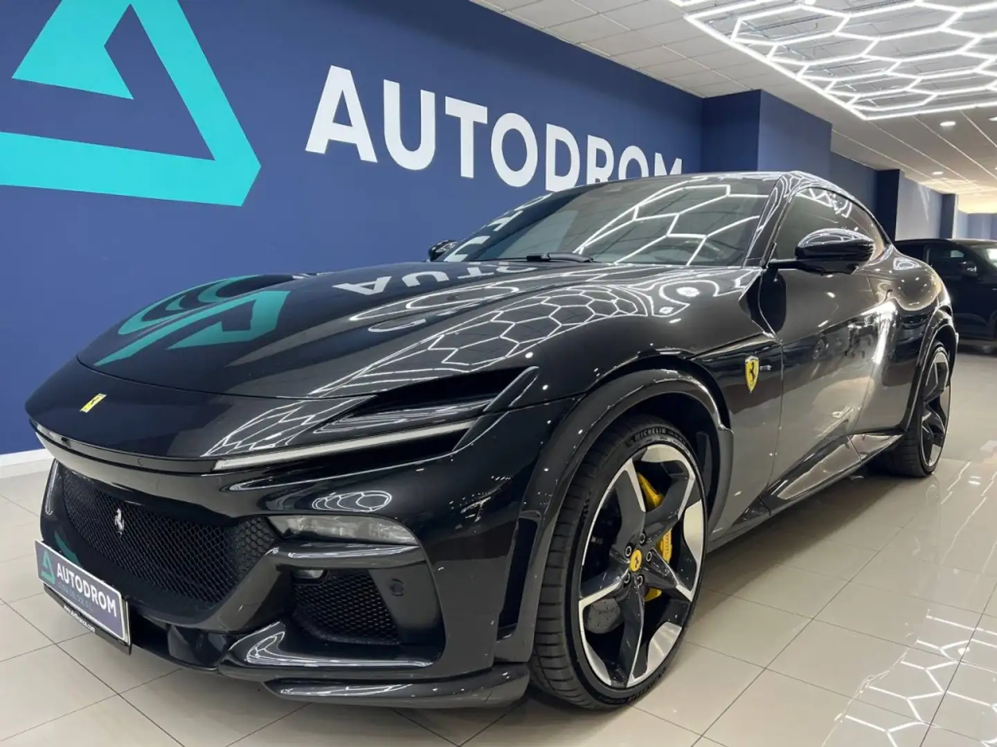 Ferrari Purosangue 6.5 Negro - 1