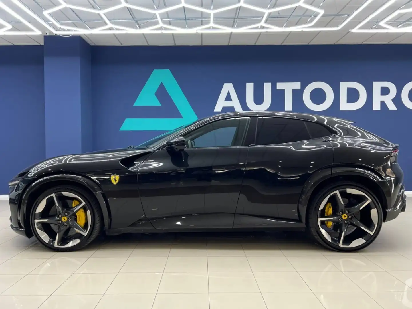 Ferrari Purosangue 6.5 Negro - 2