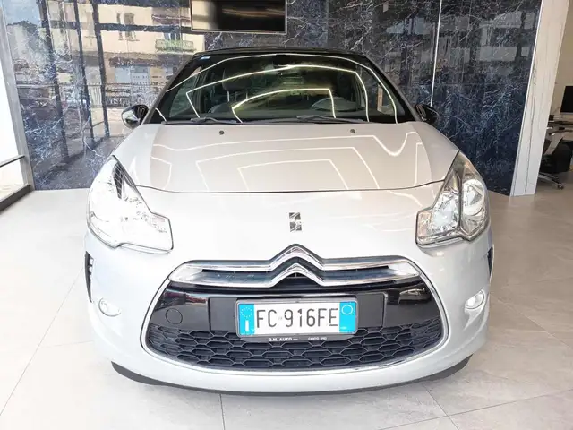 DS Automobiles DS 3 1.4 HDi 70 Chic