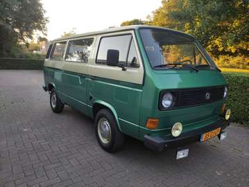 2.0 Benzine Bus 9P