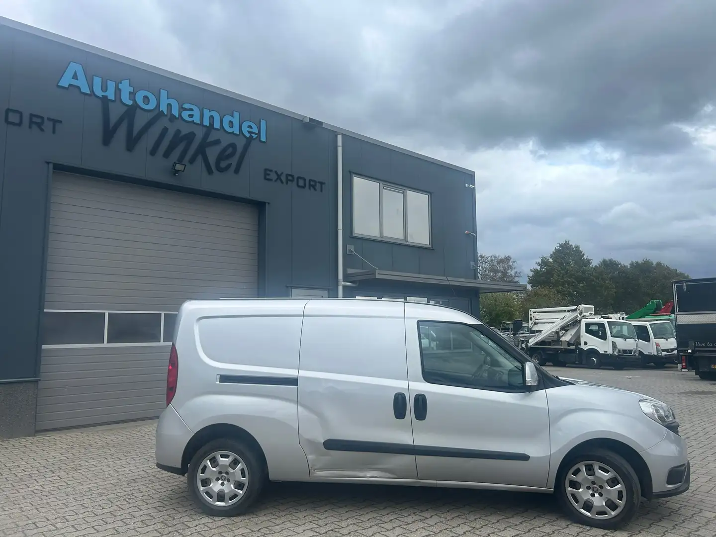 Fiat Doblo Cargo 1.3 MJ L2H1 Maxi AIRCO EURO6 Silber - 2