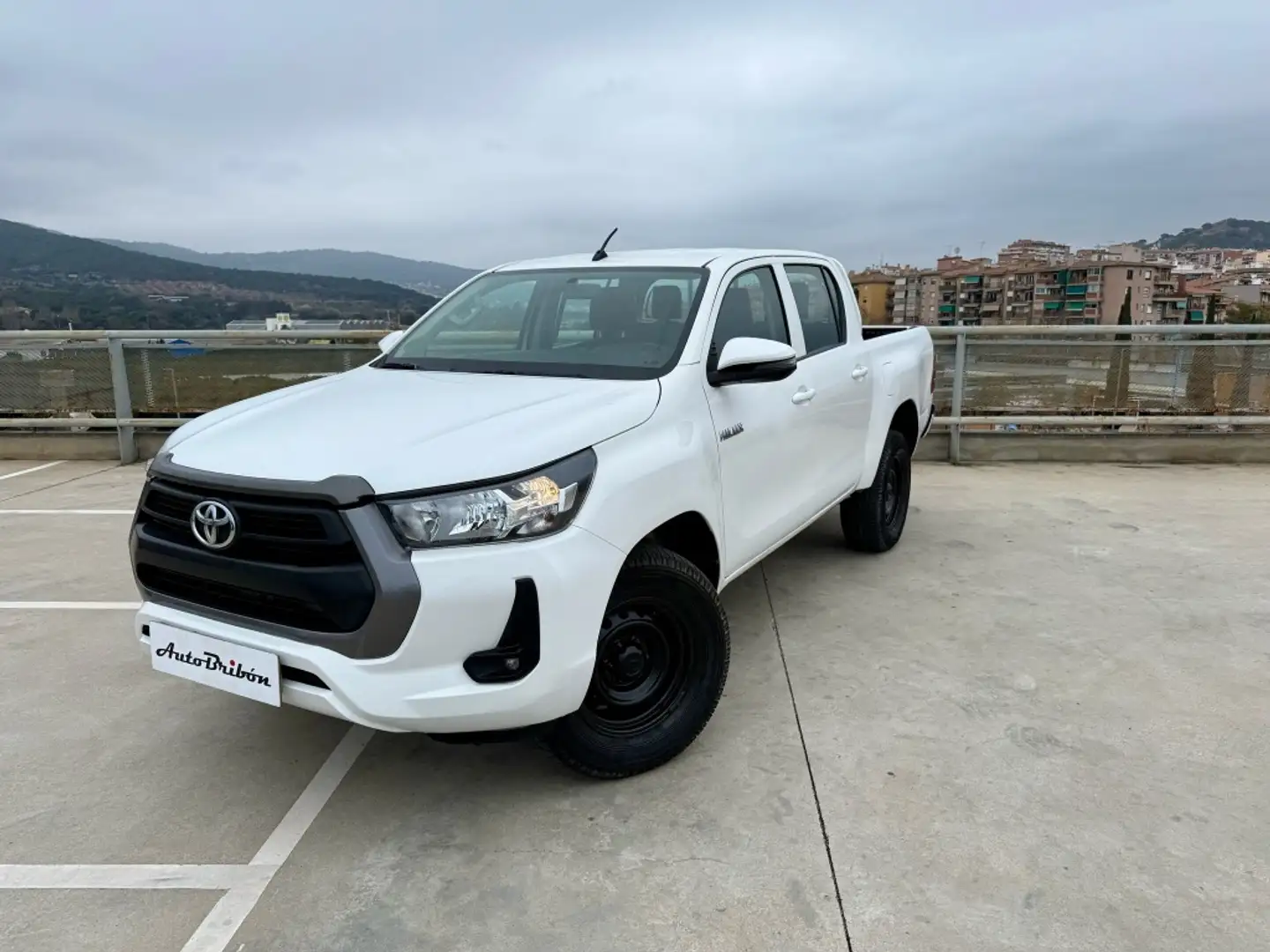 Toyota Hilux Cabina Doble GX Wit - 2