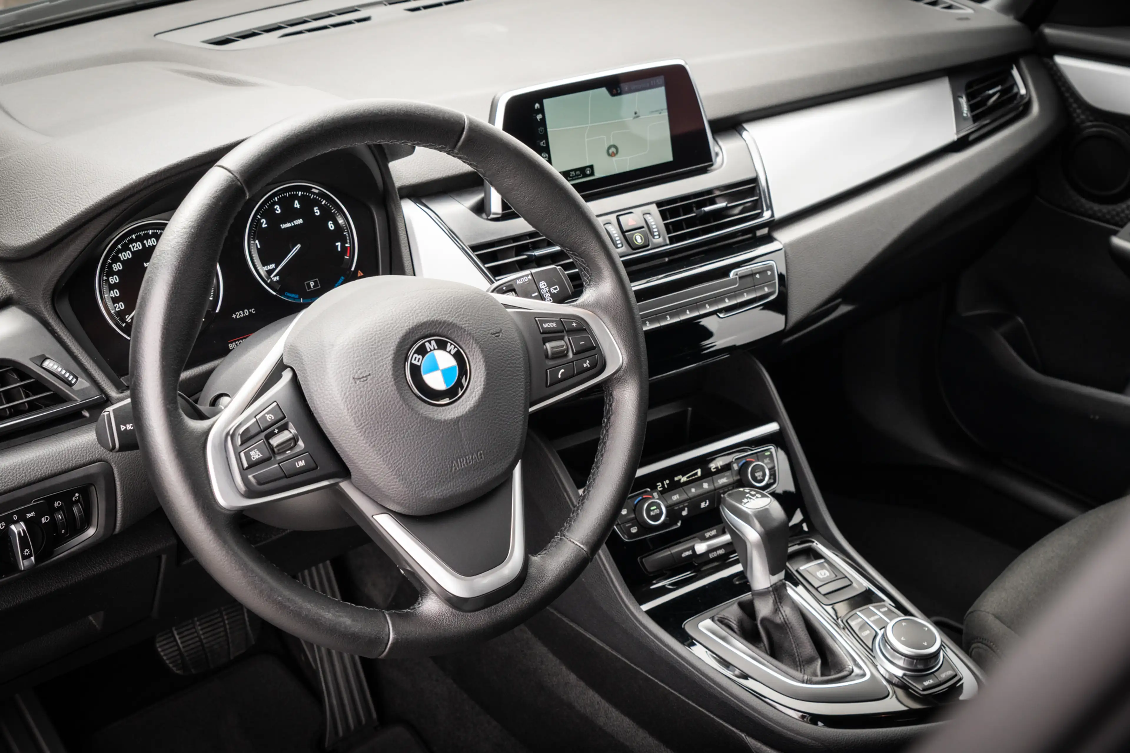 BMW 225 2-serie Active Tourer 225xe iPerformance Exec. Plu — photo 28