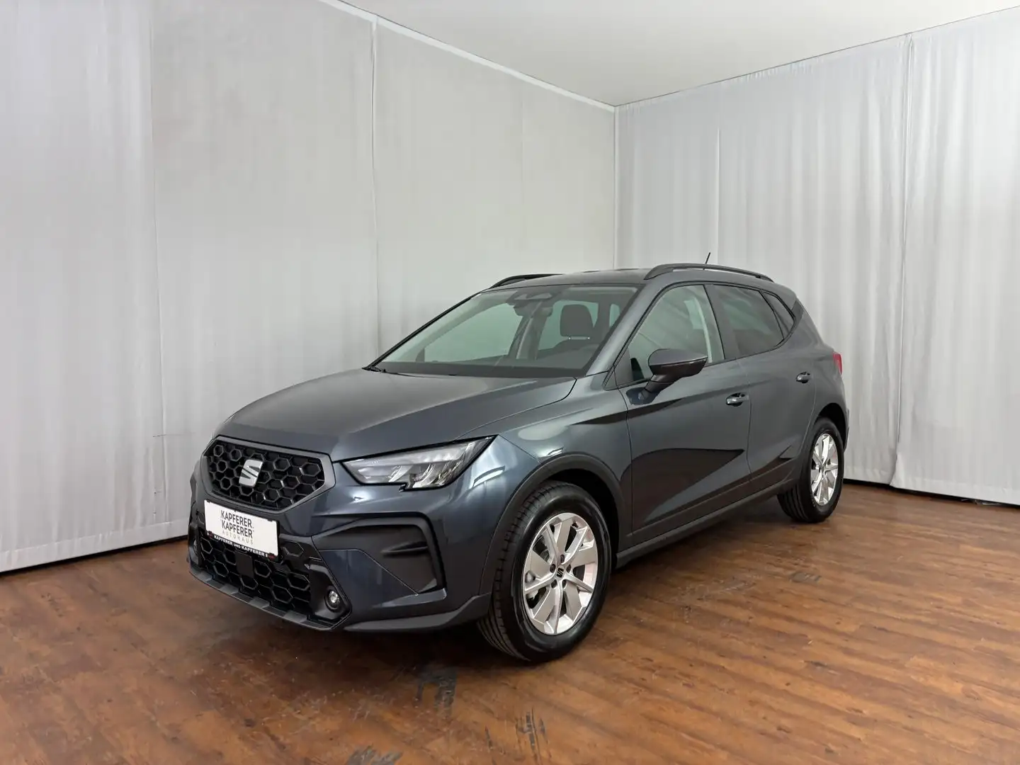 SEAT Arona Reference Edition 1.0 TSI Grau - 2