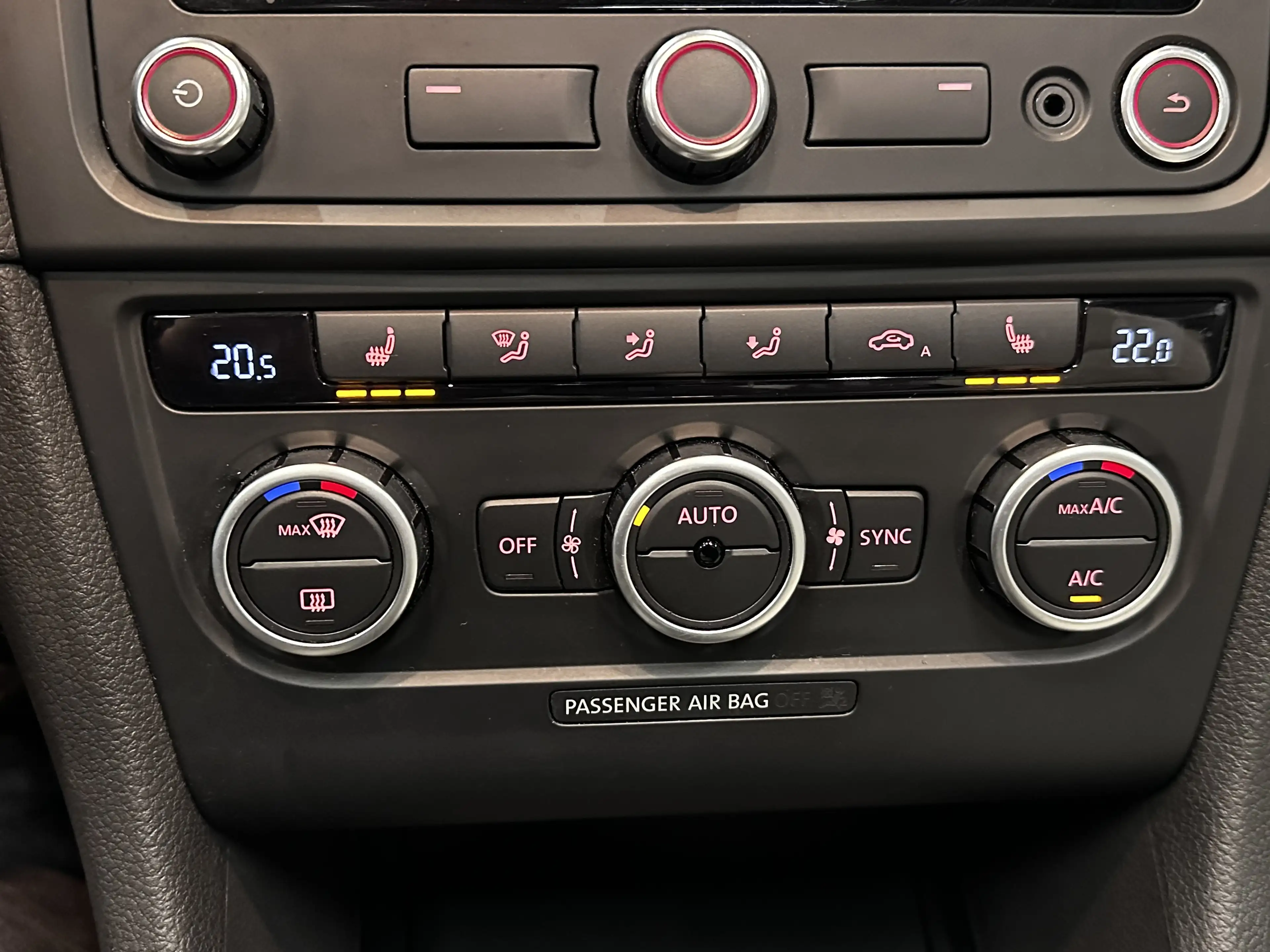 Volkswagen Golf Cabriolet Golf Cabriolet 1.2 TSI Xenon - Cuir - — photo 15