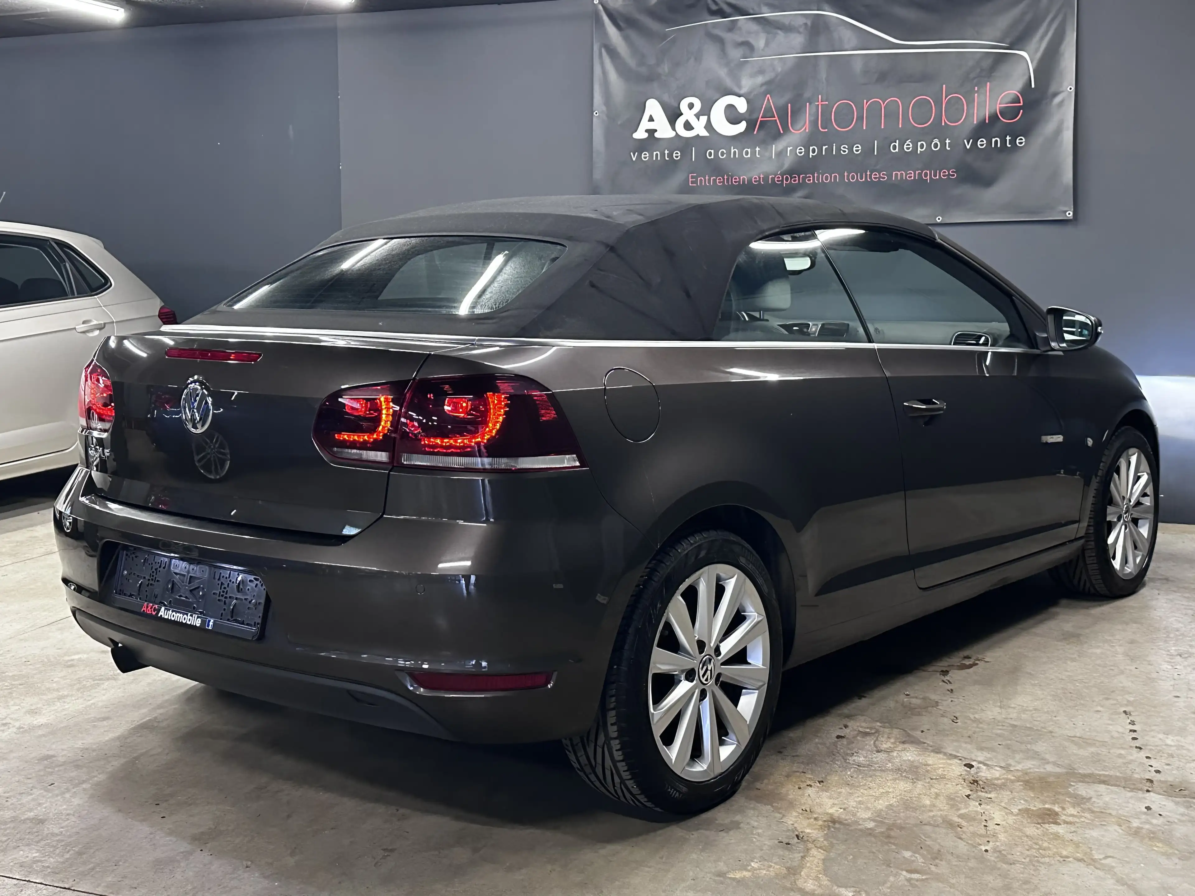 Volkswagen Golf Cabriolet Golf Cabriolet 1.2 TSI Xenon - Cuir - — photo 5