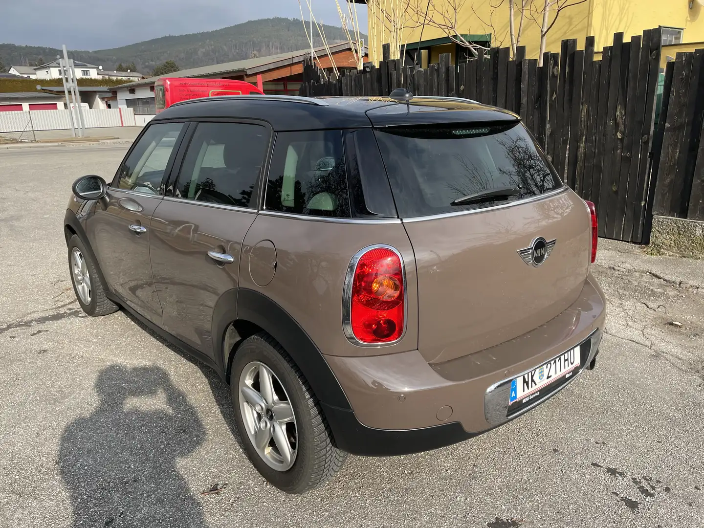 MINI Cooper Countryman 1,6 Aut. Brun - 2