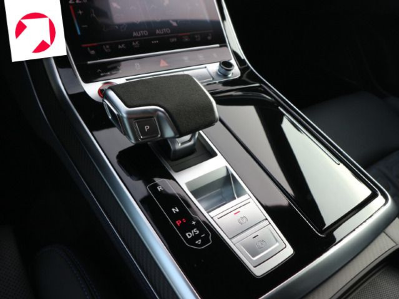 Audi RS Q8 SUV performance tiptronic*PANO*AHK*MEMORY* — photo 15