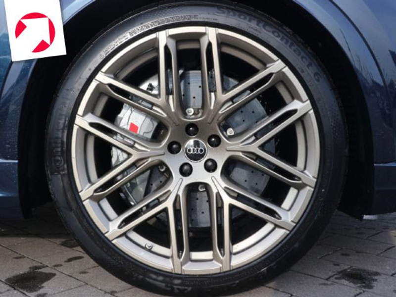 Audi RS Q8 SUV performance tiptronic*PANO*AHK*MEMORY* — photo 12