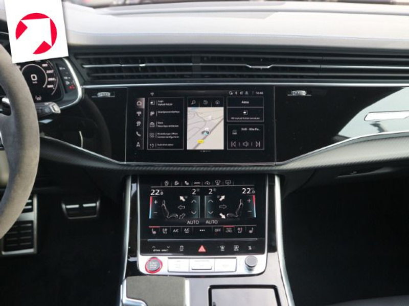 Audi RS Q8 SUV performance tiptronic*PANO*AHK*MEMORY* — photo 14