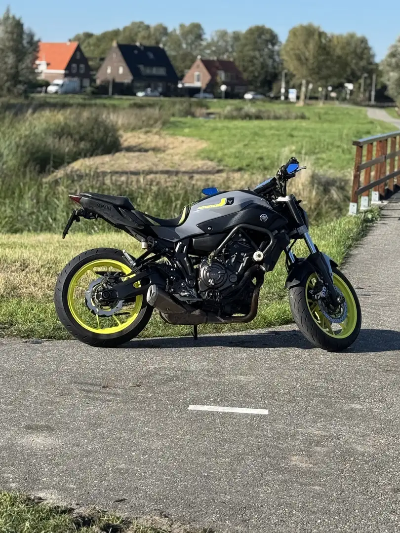 Yamaha MT-07 - 1