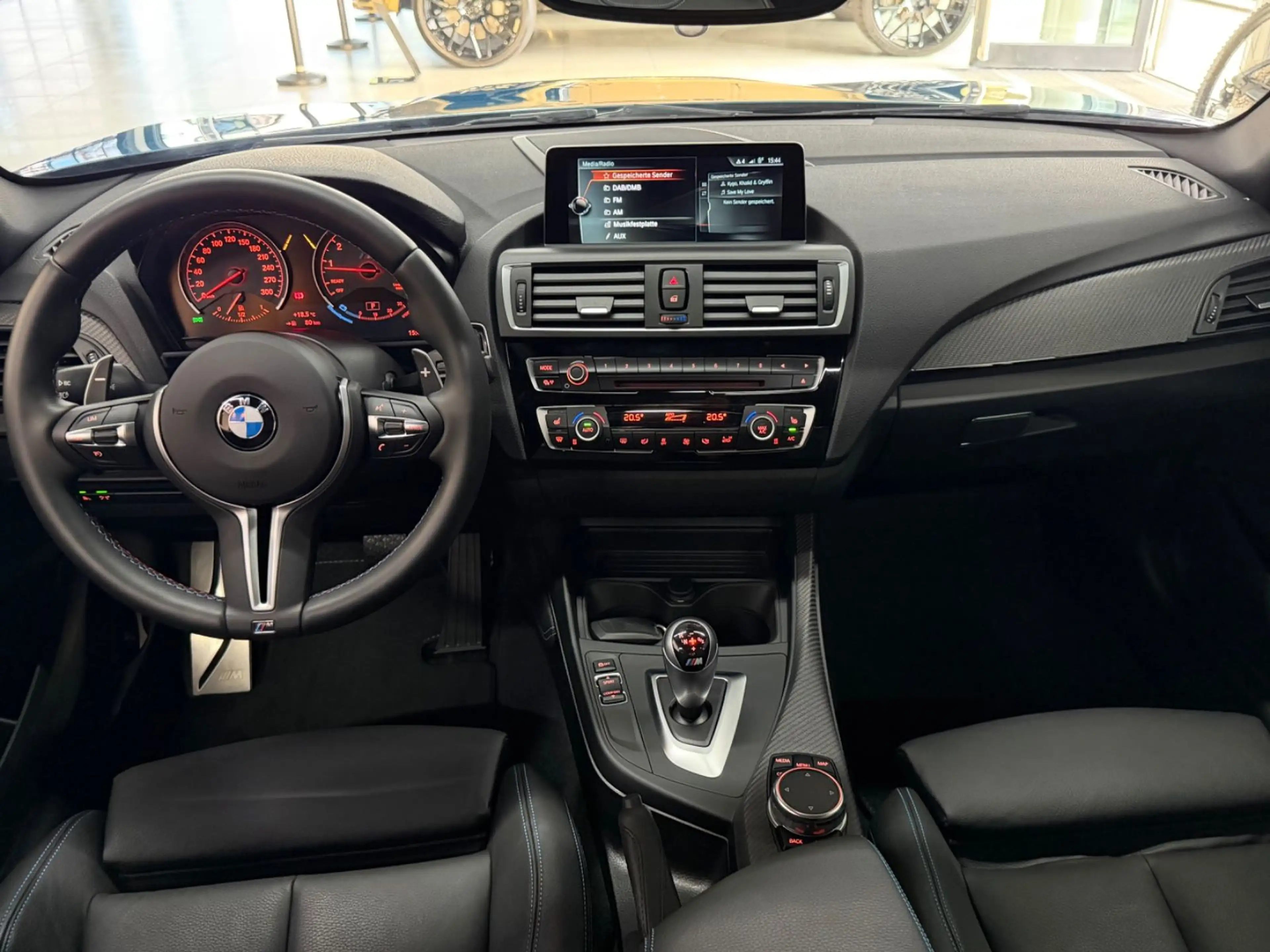 BMW M2 Coupe*PANO*H&K*XENON* — photo 11
