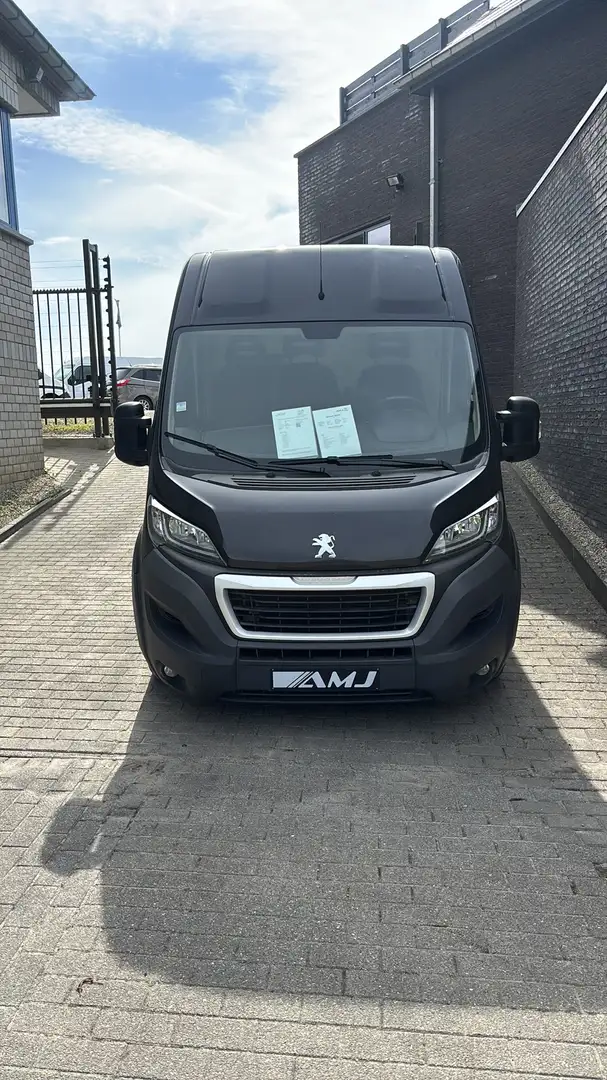 Peugeot Boxer HDi 435 L4H2 S&S Avantage Plus Zwart - 2