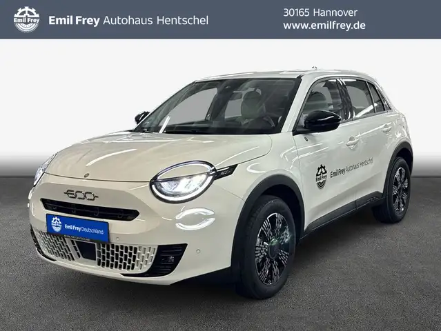 Fiat 600 HYBRID ICON 74 kW, 5 türig