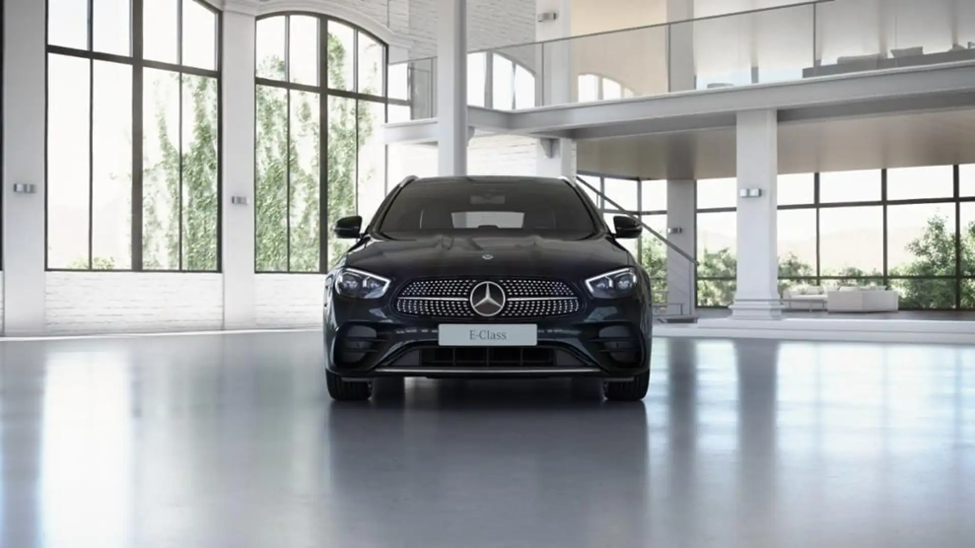 Mercedes-Benz E 300 de T MOPF AMG Line Int/Ext AHK MBeam Totwi Schwarz - 2