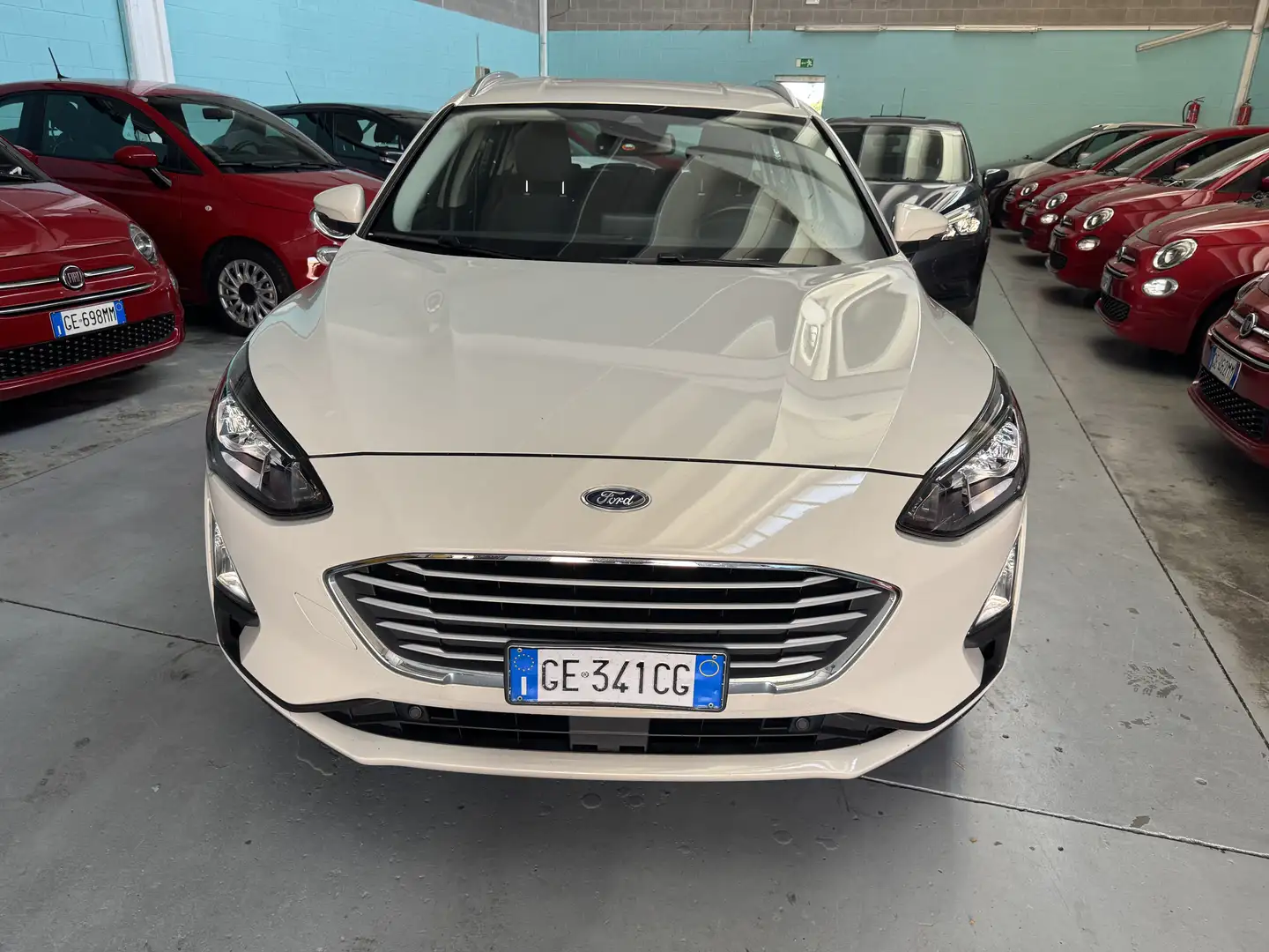 Ford Focus Focus SW 1.5 ecoblue Business Co-pilot s Blanc - 2