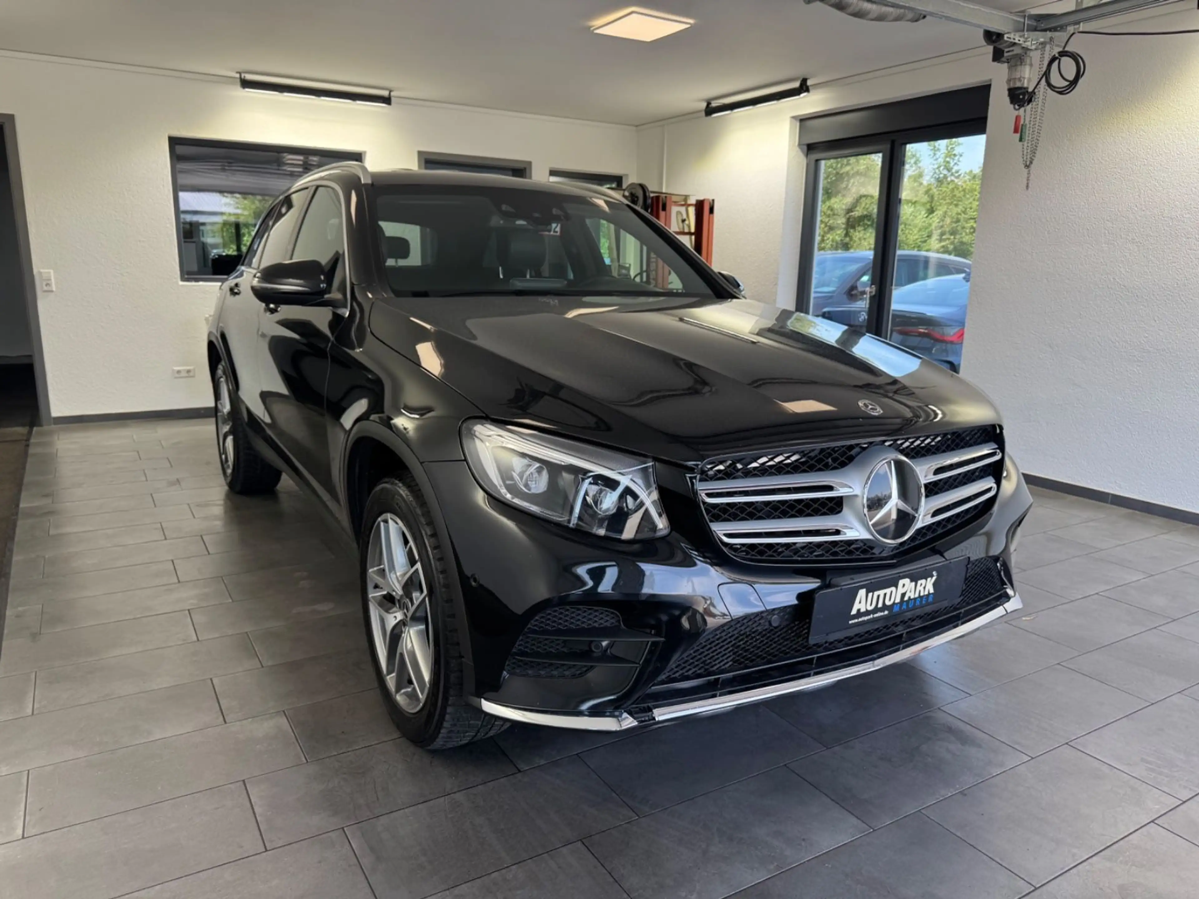Mercedes-Benz GLC 250 d 4Matic *Distronic Plus*AMG-Line*Spur* — photo 4