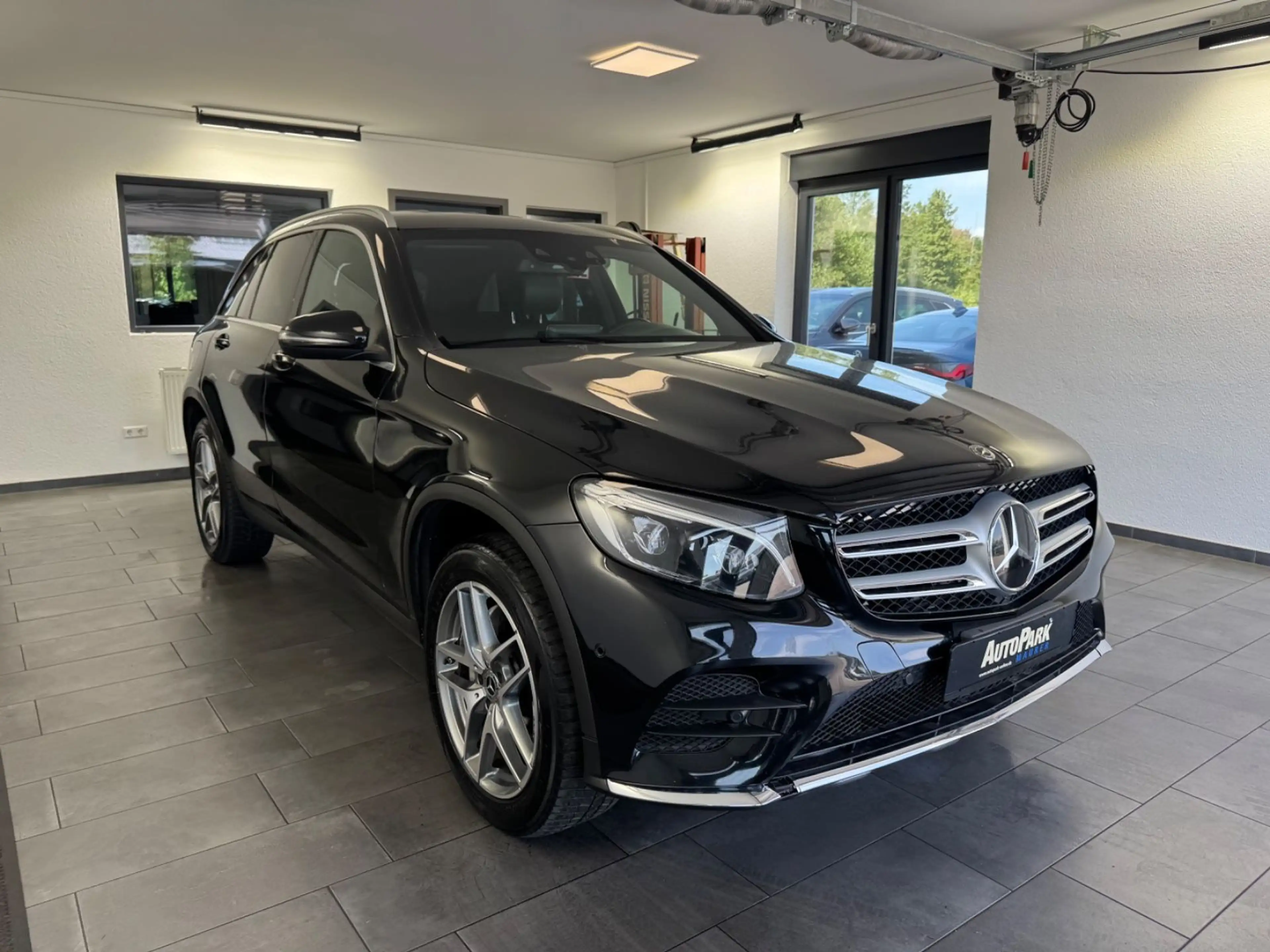 Mercedes-Benz GLC 250 d 4Matic *Distronic Plus*AMG-Line*Spur* — photo 5