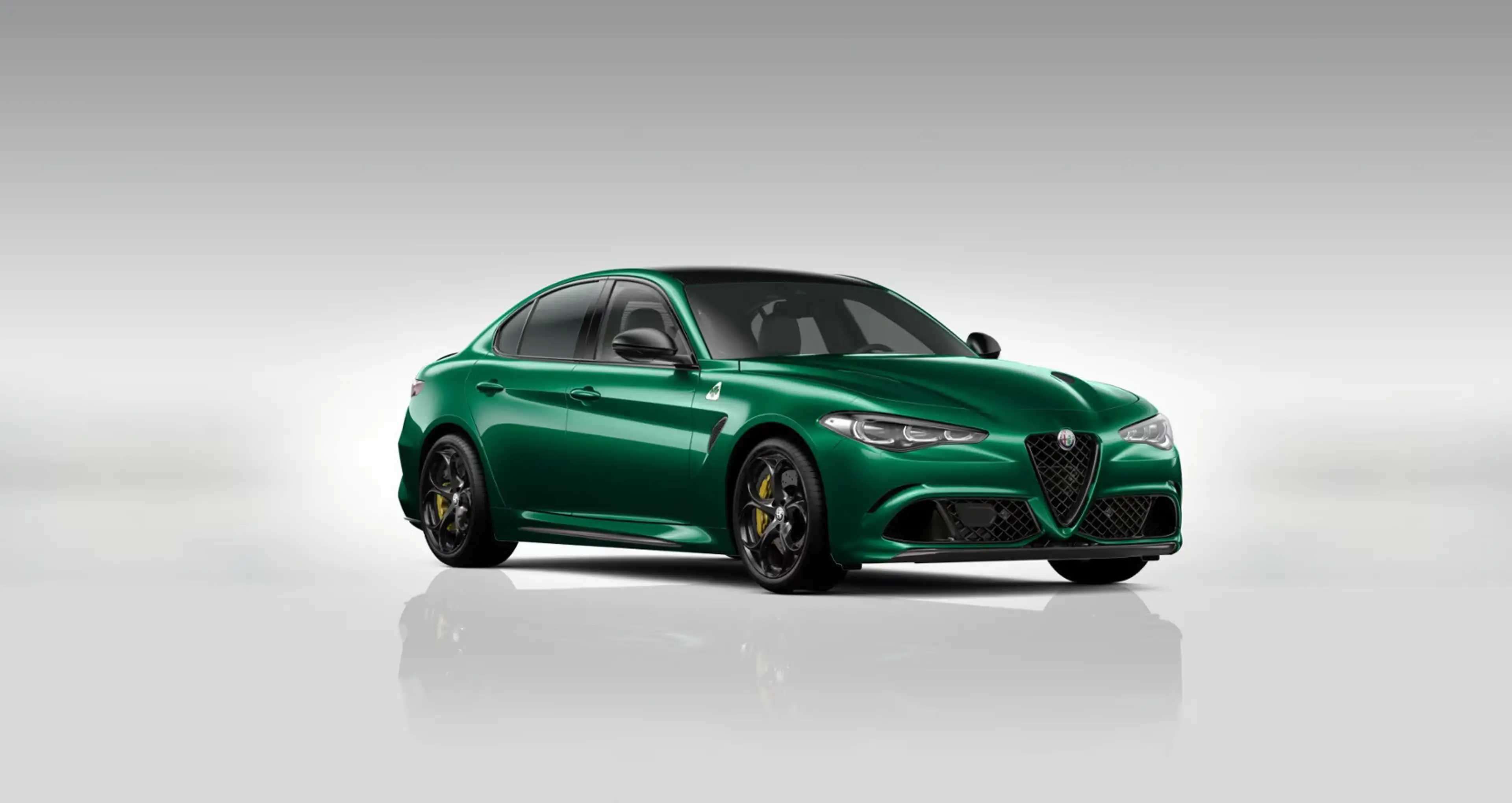 Alfa Romeo Giulia Quadrifoglio ORO I AKRA I CarPlay