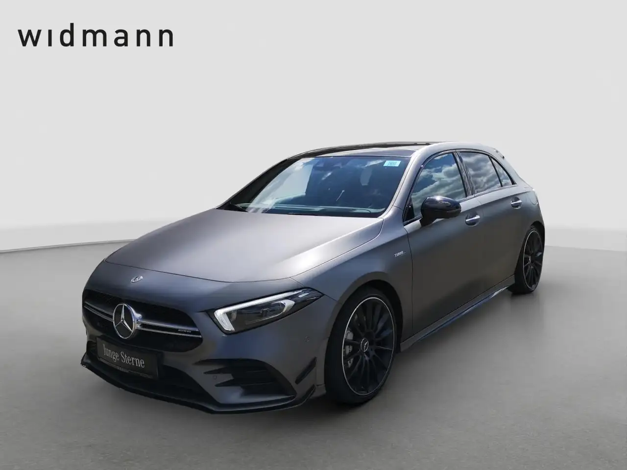 Mercedes-Benz A 35 AMG