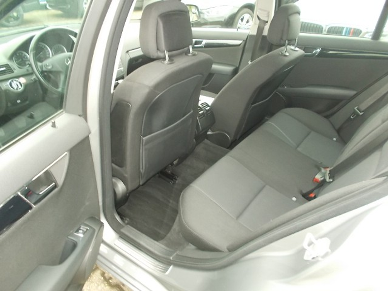Mercedes-Benz C 180 T Kombi, Klimaautom., zus. Alu Winterräder — photo 13