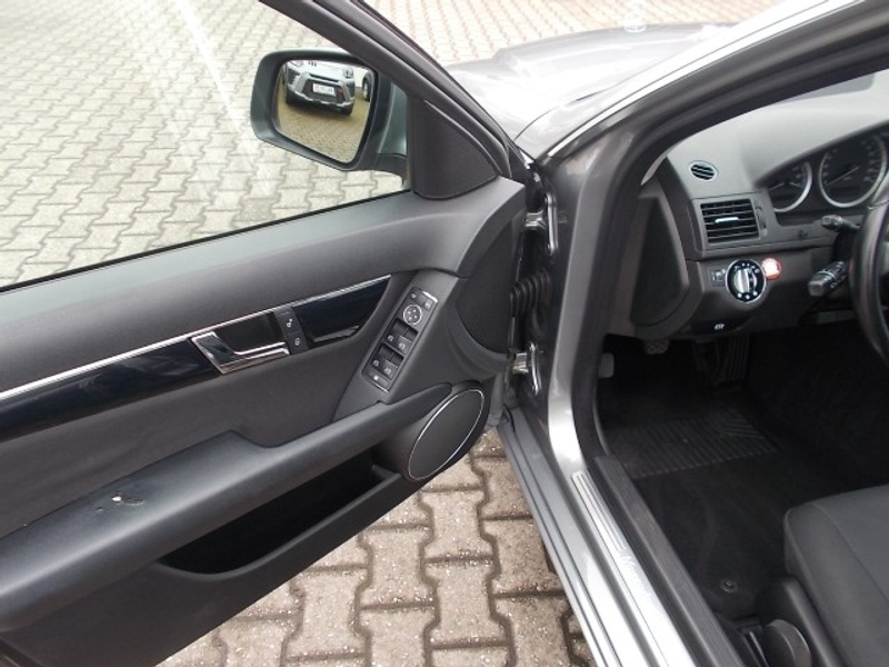 Mercedes-Benz C 180 T Kombi, Klimaautom., zus. Alu Winterräder — photo 14