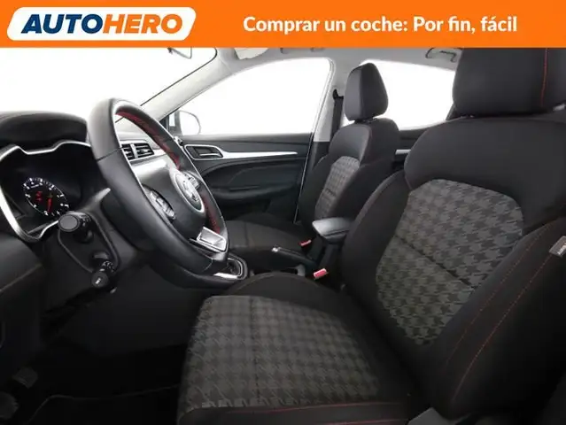 MG ZS view 11