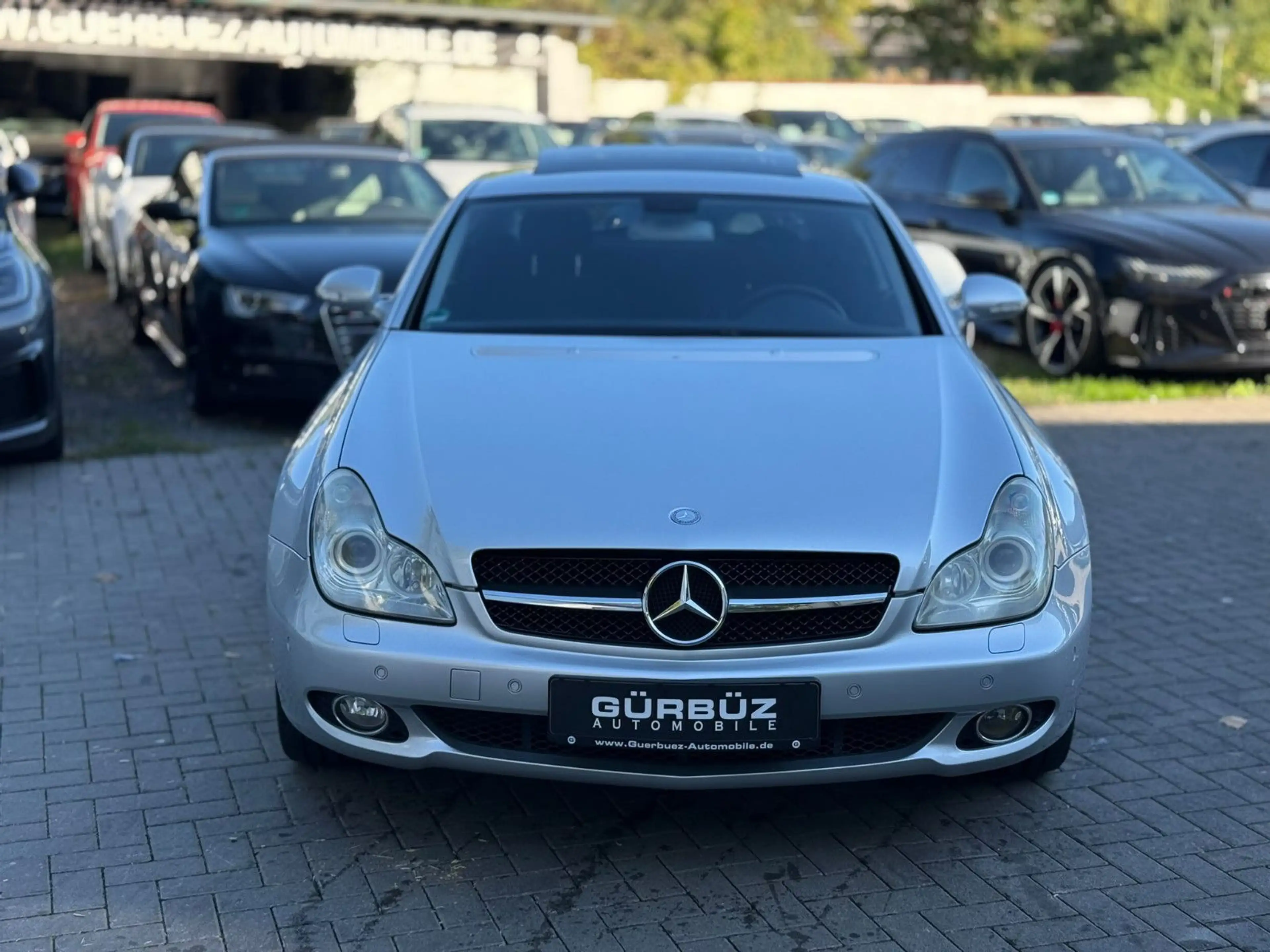 Mercedes-Benz CLS 350 *SbDach*Leder*Xenon — photo 2