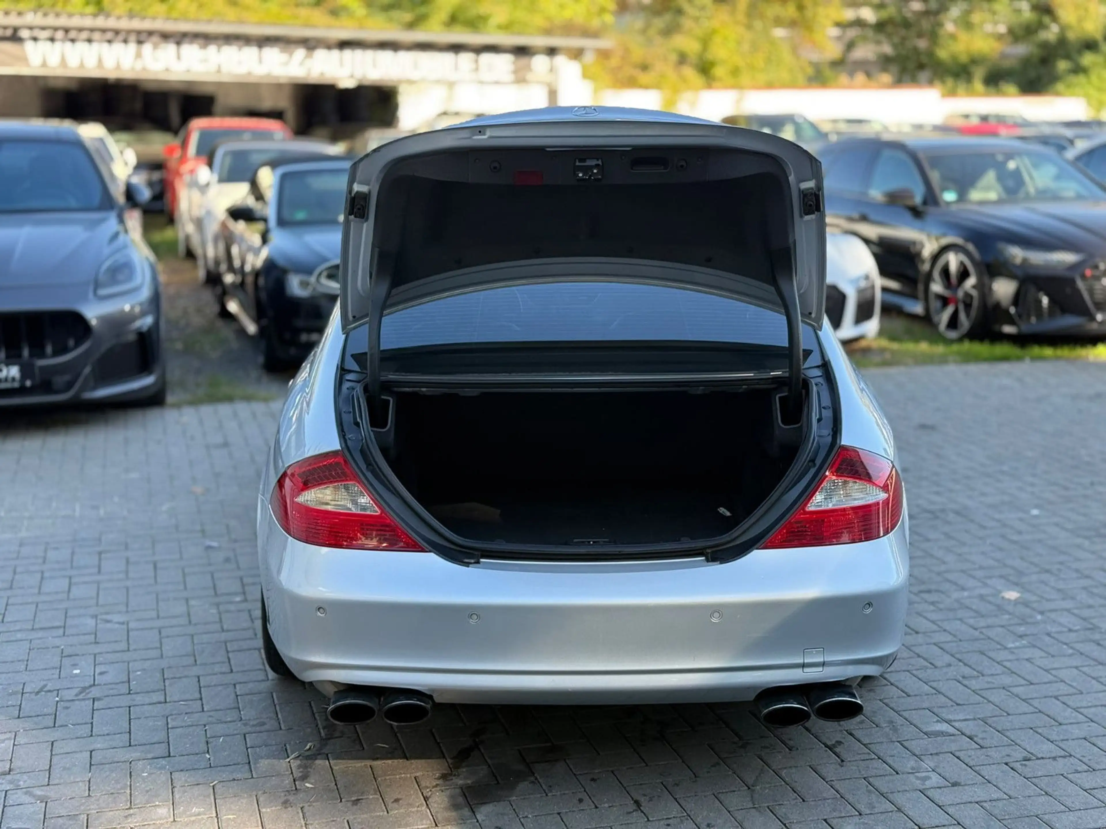 Mercedes-Benz CLS 350 *SbDach*Leder*Xenon — photo 7